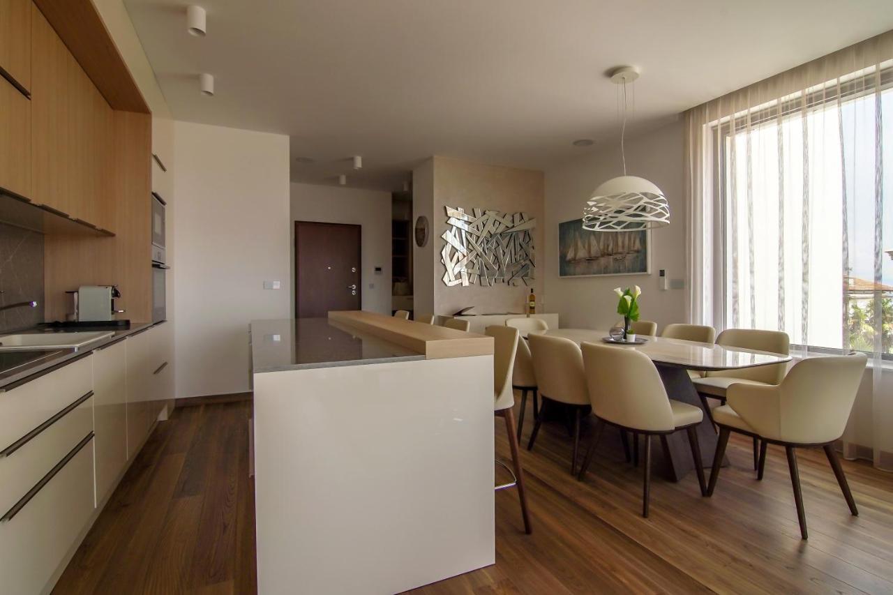 Vita, Luxury Apartments Опатия Екстериор снимка