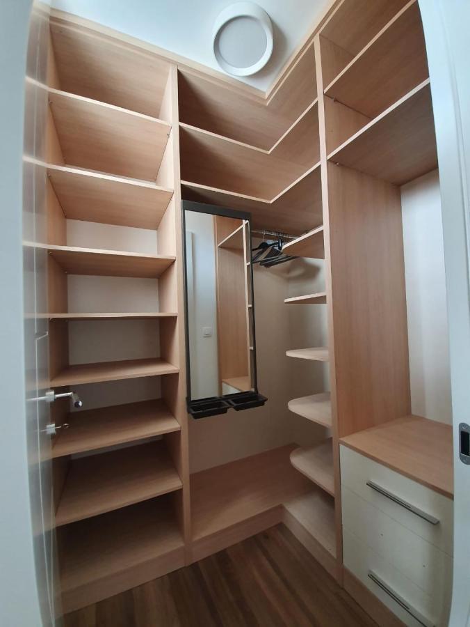 Vita, Luxury Apartments Опатия Екстериор снимка